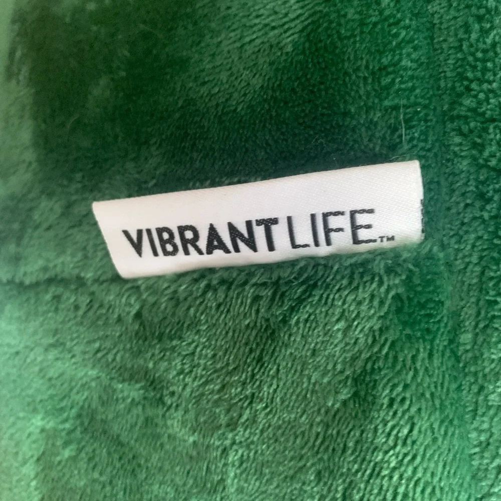 Vibrant Life Christmas Tree Small Pet Bed Padded Holiday Festive RN97168 Cat Dog